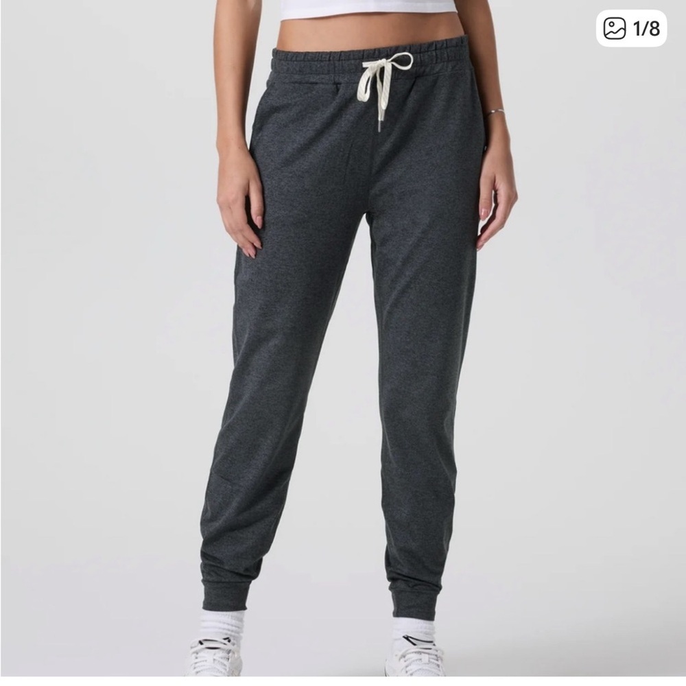 Vuori Performance Jogger Dark Charcoal Gray/Black Sz S NEW